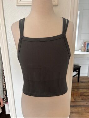 Zella Charcoal Ribbed Double-Strap Crop Tank